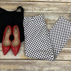 Adorable ankle NY&Co Stretch polka dot pants -Sz 6